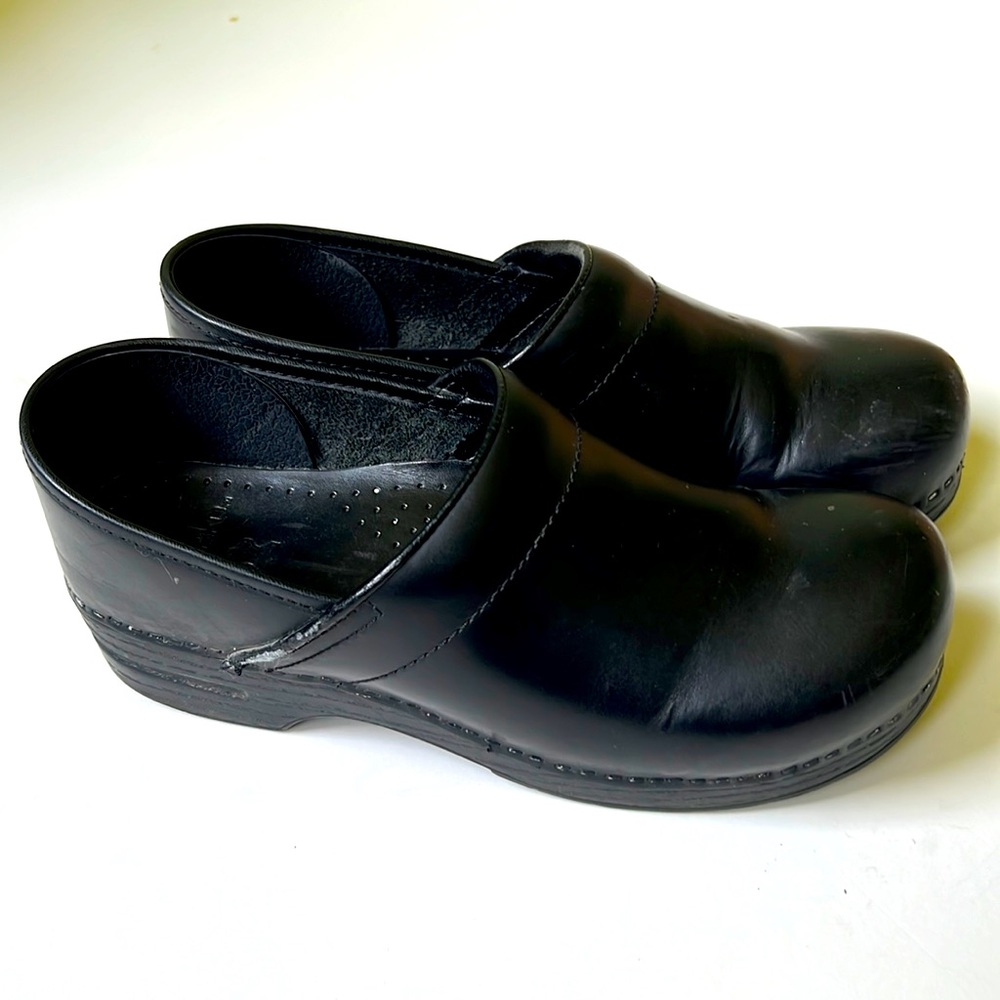 Dansko Black clogs size 43 women’s 11
